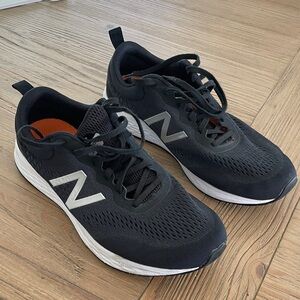 New Balance Men's Arishi V3 Sneakers 10.5 4E